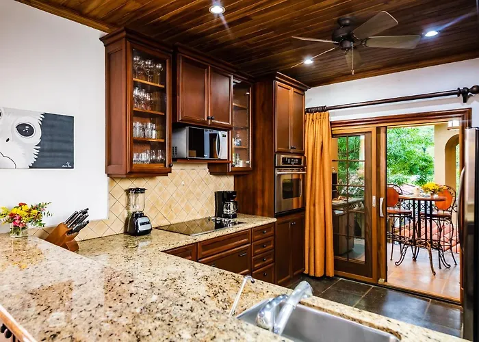 Apartamento La Esquina Tamarindo